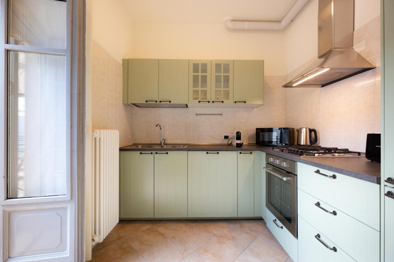 Porta Torre Como Apartment - By Relais Di Giada Екстериор снимка